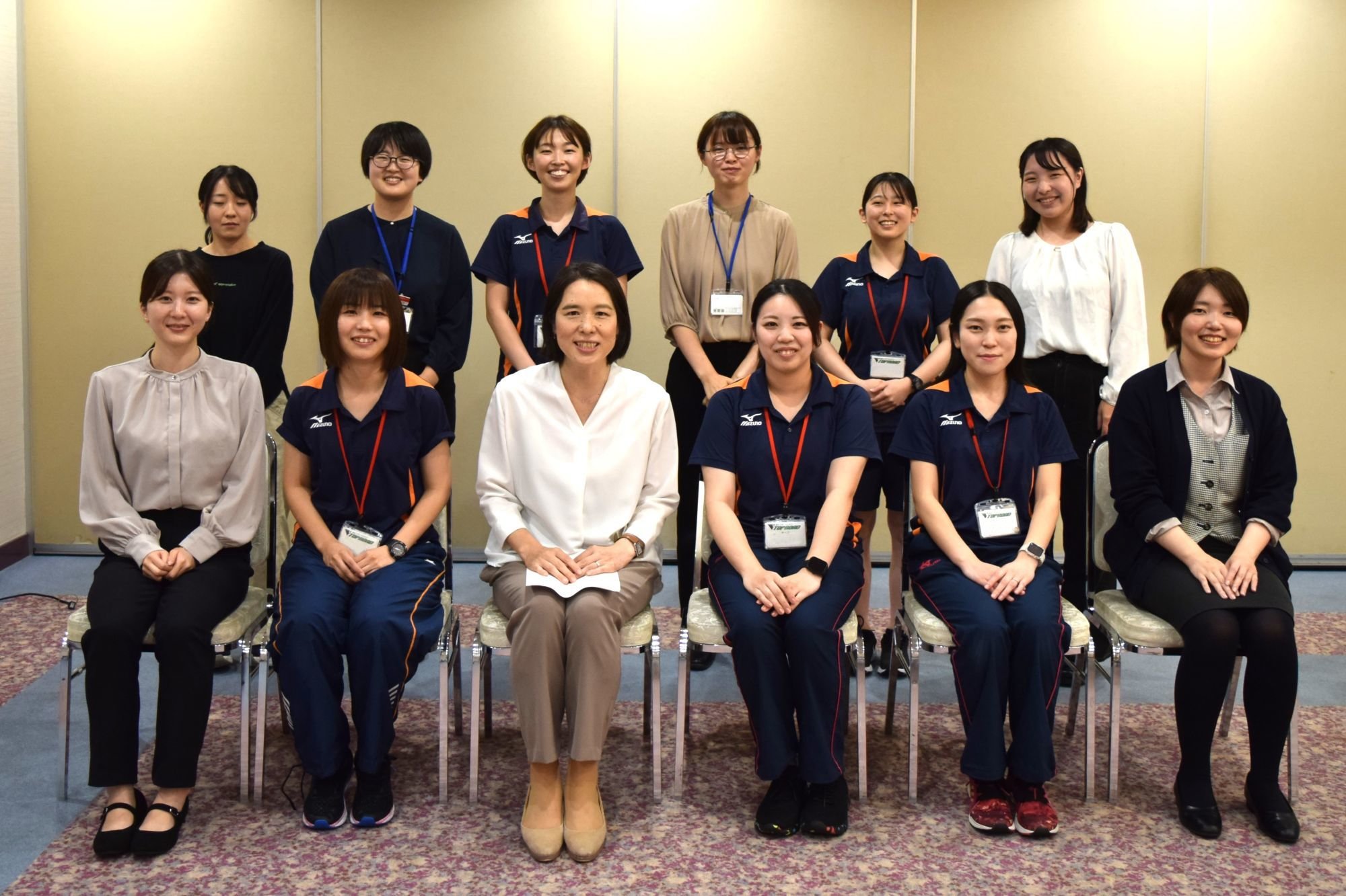 女性社員懇談会の様子